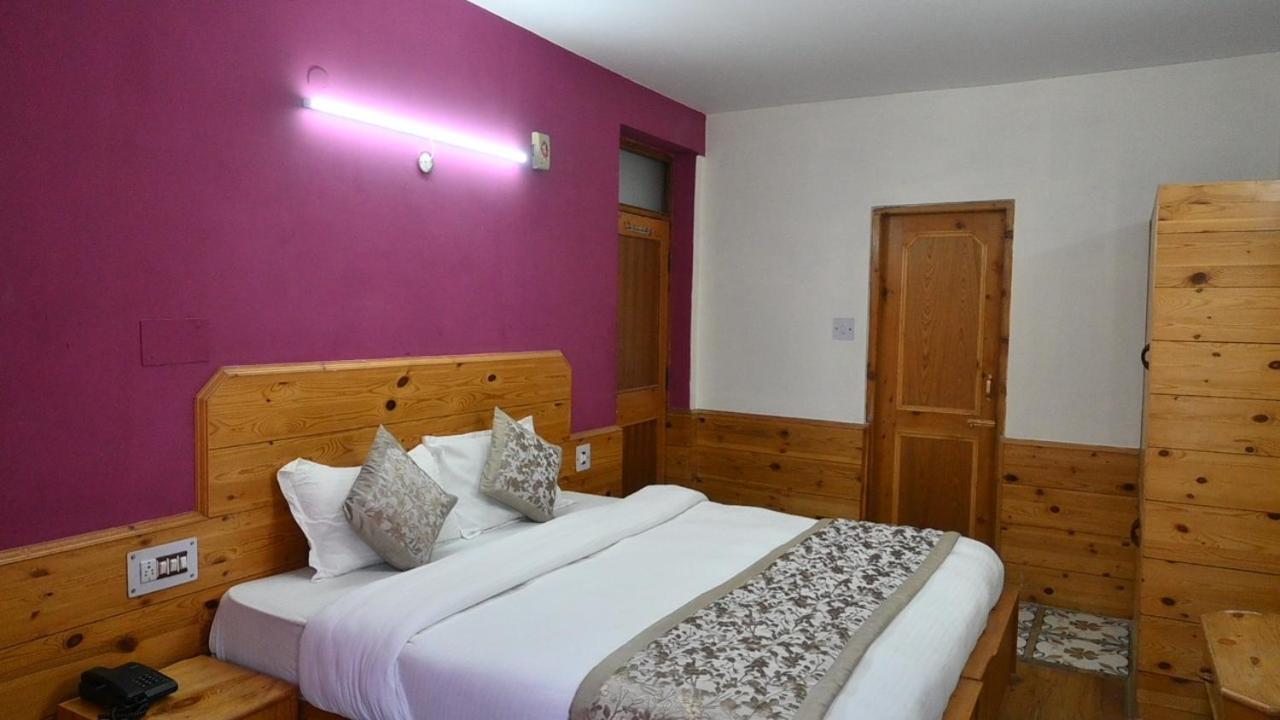Hotel Nirmal Chhaya Manāli Zewnętrze zdjęcie