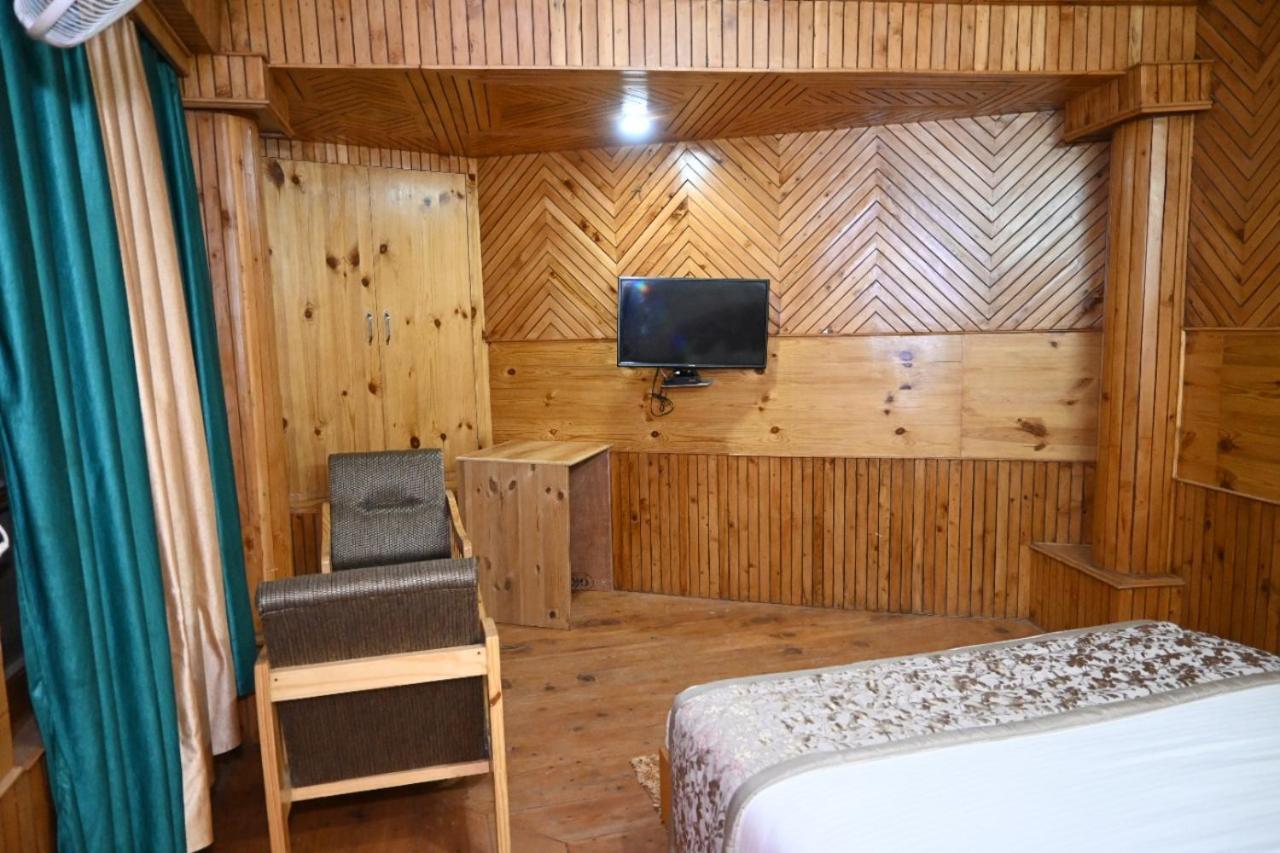 Hotel Nirmal Chhaya Manāli Zewnętrze zdjęcie