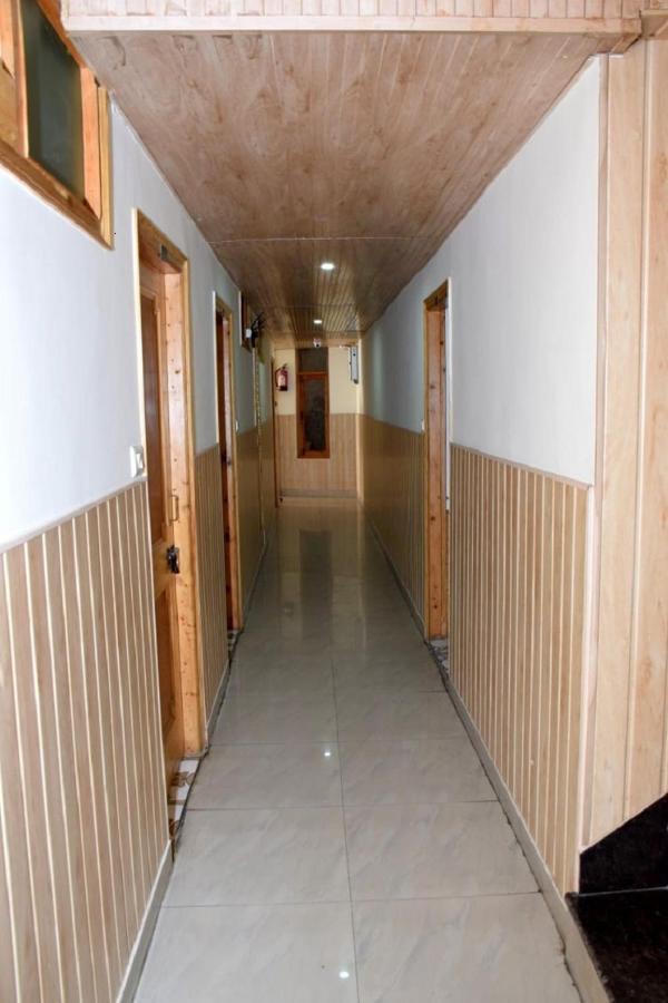 Hotel Nirmal Chhaya Manāli Zewnętrze zdjęcie